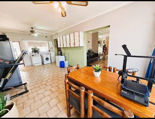 3 BEDROOM HOUSE SOLD IN MOSELEY PARK
